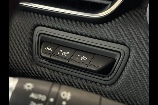 Renault Clio 1.3 TCe 130pk R.S. Line | Groot Navi | 17" | Camera | PDC V+A | Carplay | Led |