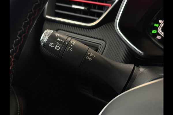Renault Clio 1.3 TCe 130pk R.S. Line | Groot Navi | 17" | Camera | PDC V+A | Carplay | Led |