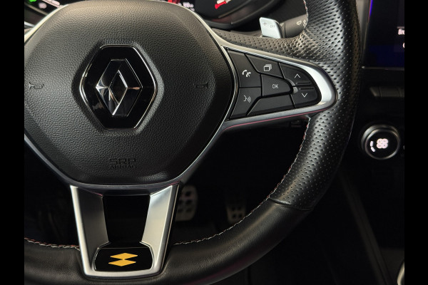Renault Clio 1.3 TCe 130pk R.S. Line | Groot Navi | 17" | Camera | PDC V+A | Carplay | Led |
