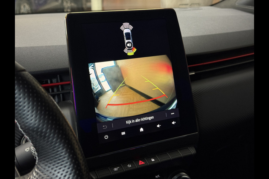 Renault Clio 1.3 TCe 130pk R.S. Line | Groot Navi | 17" | Camera | PDC V+A | Carplay | Led |