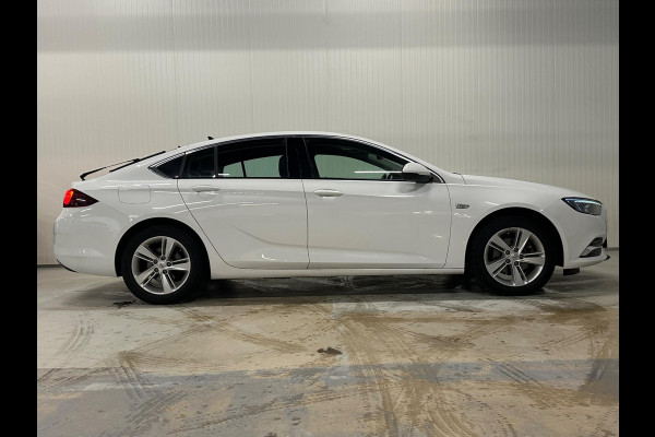 Opel Insignia Grand Sport 1.5 Turbo Business Executive | NAP | TREKHAAK | LED | CRUISE CONTROL