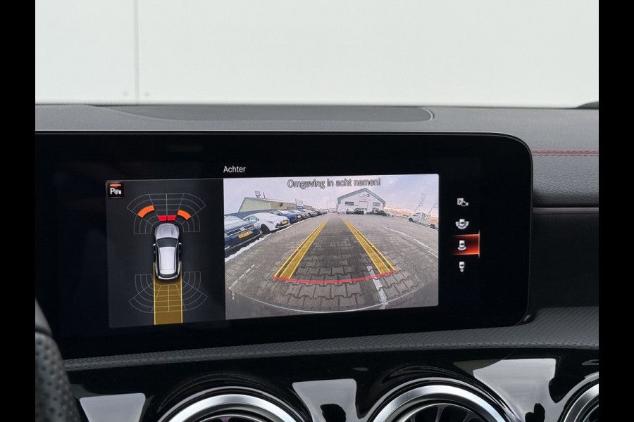 Mercedes-Benz CLA-Klasse Shooting Brake 250 e Business Solution AMG | Pano | Trekhaak | Memory | Camera | ACC | LED