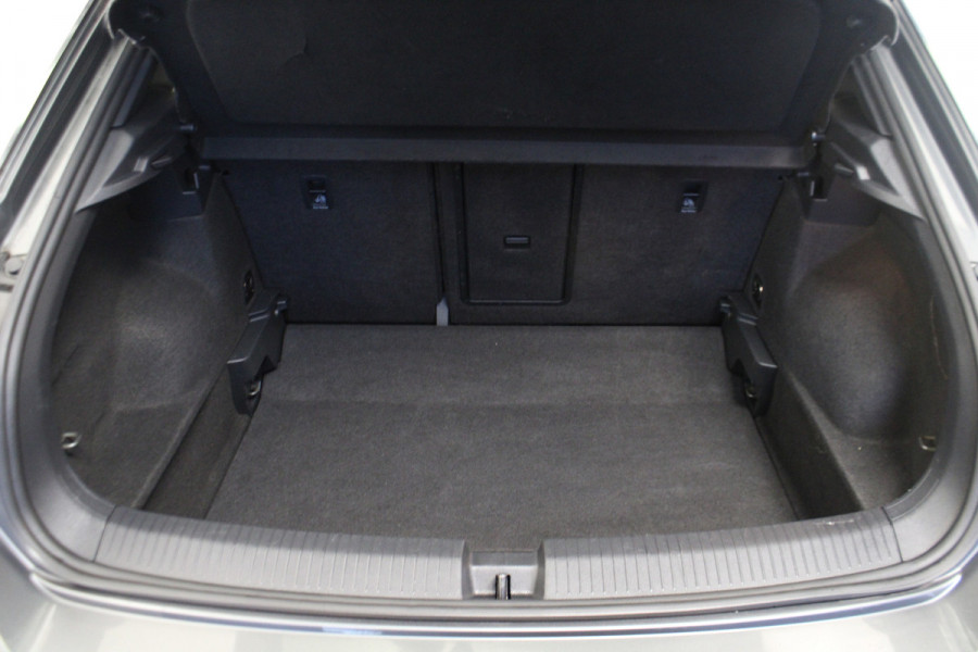 Volkswagen T-Roc 1.5 TSI Sport |R-Line||Camera|Navi|