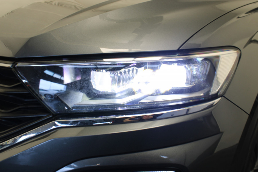 Volkswagen T-Roc 1.5 TSI Sport |R-Line||Camera|Navi|