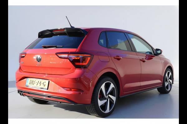 Volkswagen Polo GTI 2.0 TSI 210PK DSG VIRTUAL/LED/CARPLAY FABRIEKS GARANTIE