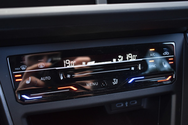 Volkswagen Polo GTI 2.0 TSI 210PK DSG VIRTUAL/LED/CARPLAY FABRIEKS GARANTIE