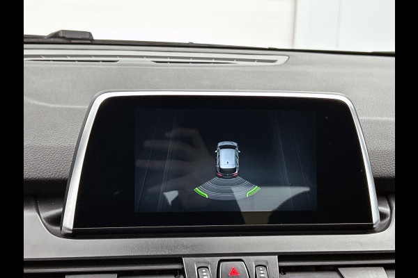 BMW 2 Serie Active Tourer 225xe iPerformance | AchterCAM | StoelverW | CruiseC | Goed onderH |