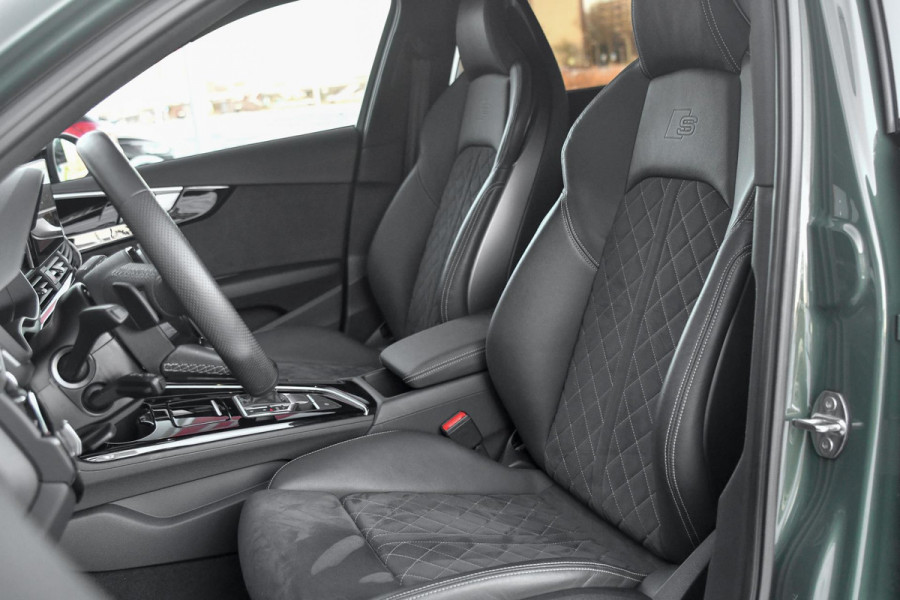 Audi A4 Avant 40 TFSI S edition Competition. RS stoelen, Massage, B&O, Camera, Sfeer, Matrix, 19''!