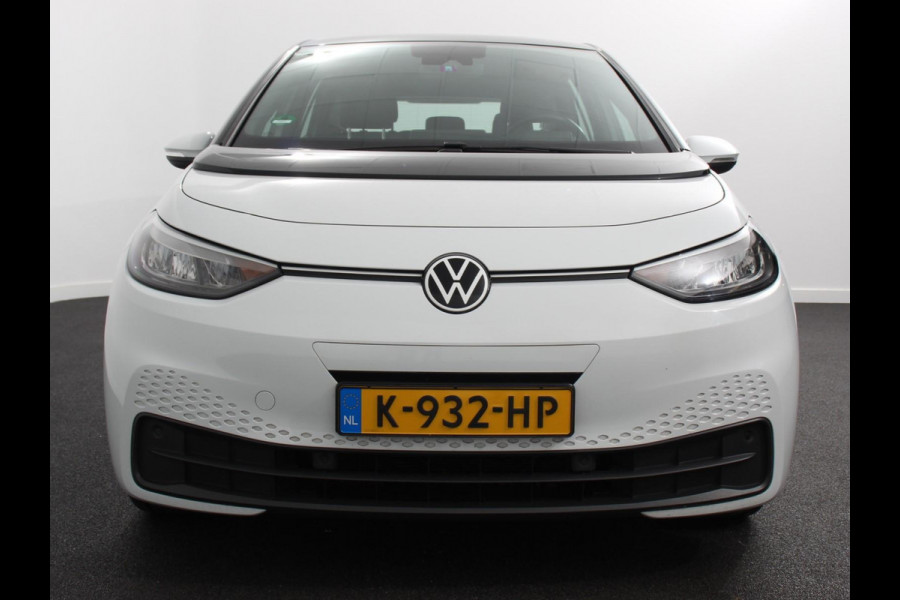 Volkswagen ID.3 Pro Life 58 kWh 204pk Navi Carplay PDC VA Full LED Adaptive Cruise Control 204pk 58 kWh Accu!