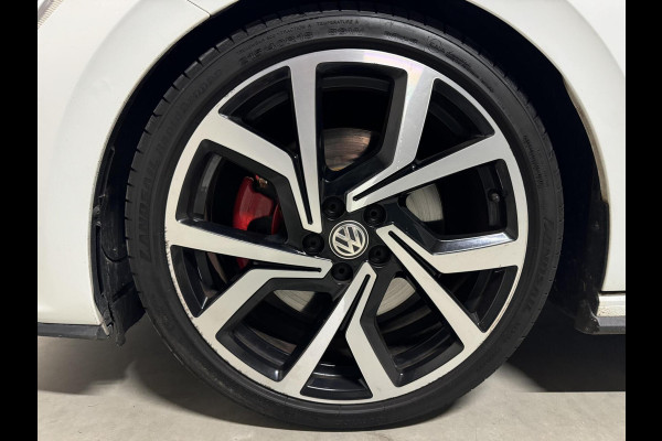 Volkswagen Polo 2.0 TSI GTI Pano DSG Virtual Beats Camera Carplay