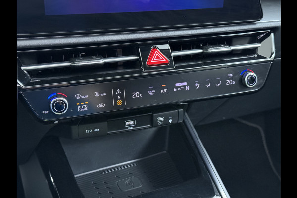 Kia Niro EV ExecutiveLine 64.8 kWh Trekhaak Leder SOH 98.5% Schuif-/kanteldak Adap.Cruise Camera Head-Up Display Apple Carplay Android Auto  Elek.Stoelen-Verwarmd/gekoeld+Memory Elek.Achterklep Stuurverwarming Lane Assist DAB 1e Eigenaar Origineel Nederlandse Auto Fabrieksgarantie tot 25-10-2029/150.000km € 50.000 nieuw!