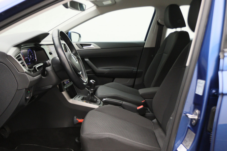 Volkswagen Polo 1.0 TSI Comfortline Business Virtual Cockpit, Climate, ACC, Apple Carplay, Afn. Trekhaak, PDC