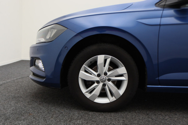 Volkswagen Polo 1.0 TSI Comfortline Business Virtual Cockpit, Climate, ACC, Apple Carplay, Afn. Trekhaak, PDC