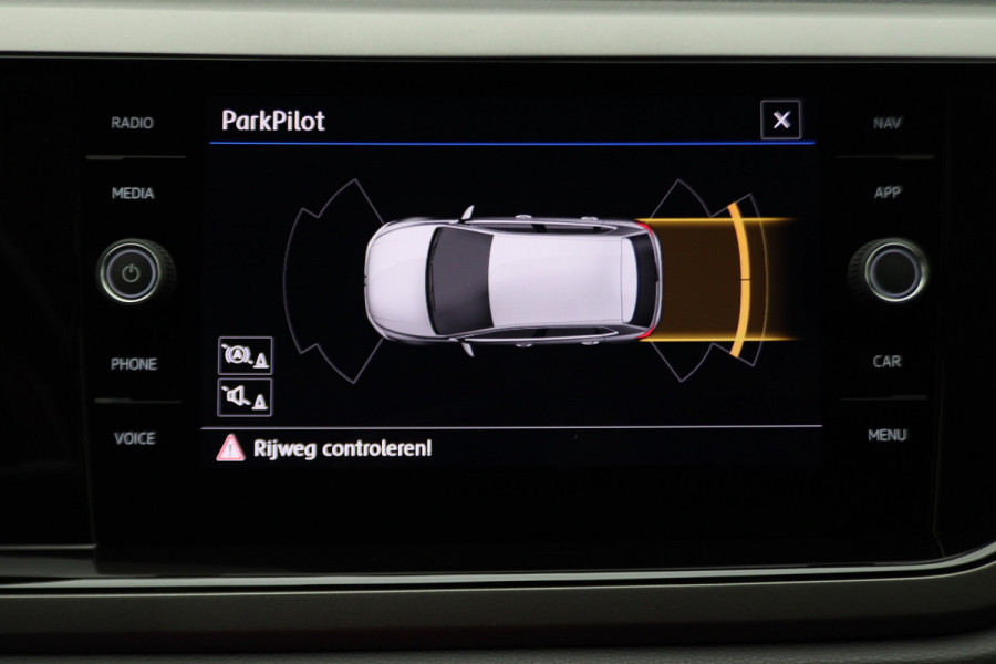 Volkswagen Polo 1.0 TSI Comfortline Business Virtual Cockpit, Climate, ACC, Apple Carplay, Afn. Trekhaak, PDC