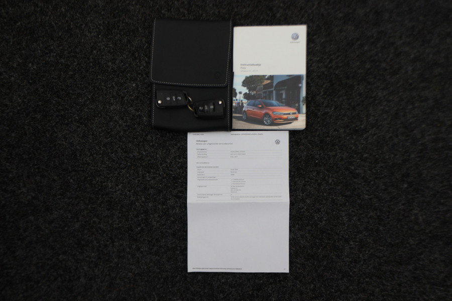 Volkswagen Polo 1.0 TSI Comfortline Business Virtual Cockpit, Climate, ACC, Apple Carplay, Afn. Trekhaak, PDC