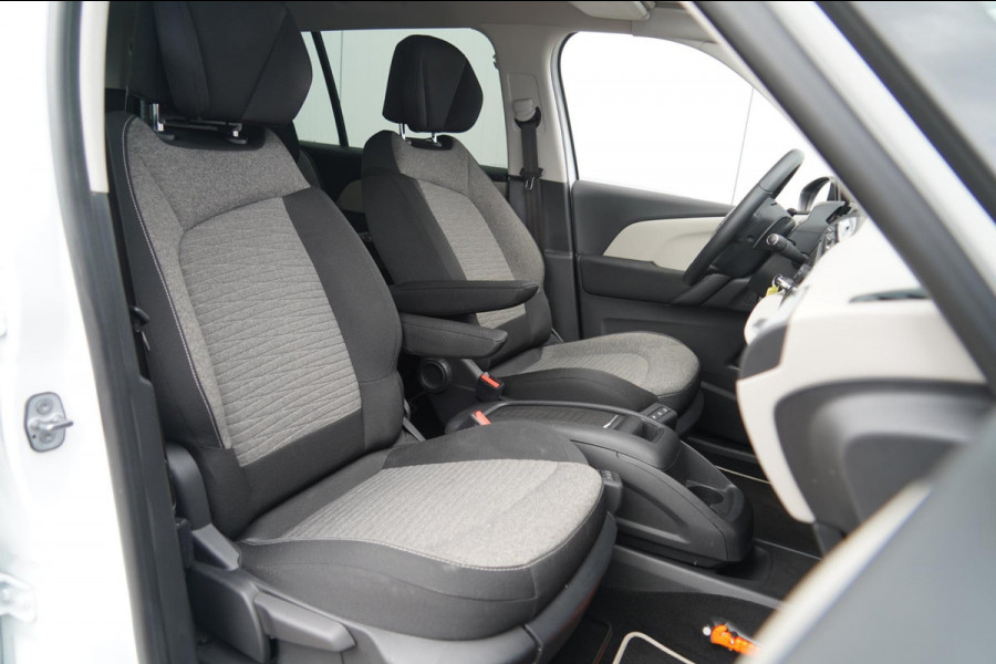 Citroën Grand C4 Spacetourer 1.2 PureTech Business / 7 Pers. / Automaat / Camera / Navi / NL-Auto / Trekhaak