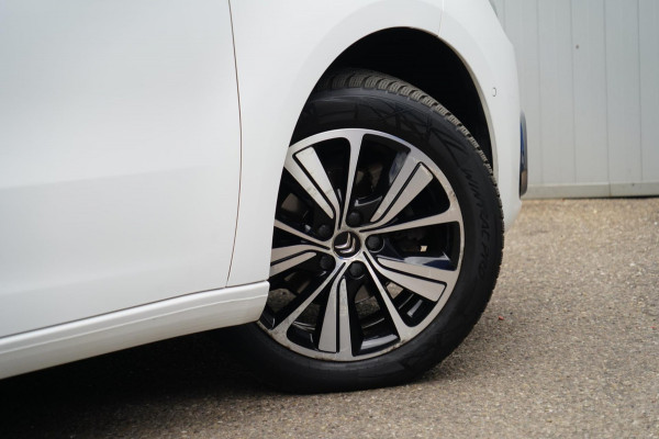 Citroën Grand C4 Spacetourer 1.2 PureTech Business / 7 Pers. / Automaat / Camera / Navi / NL-Auto / Trekhaak