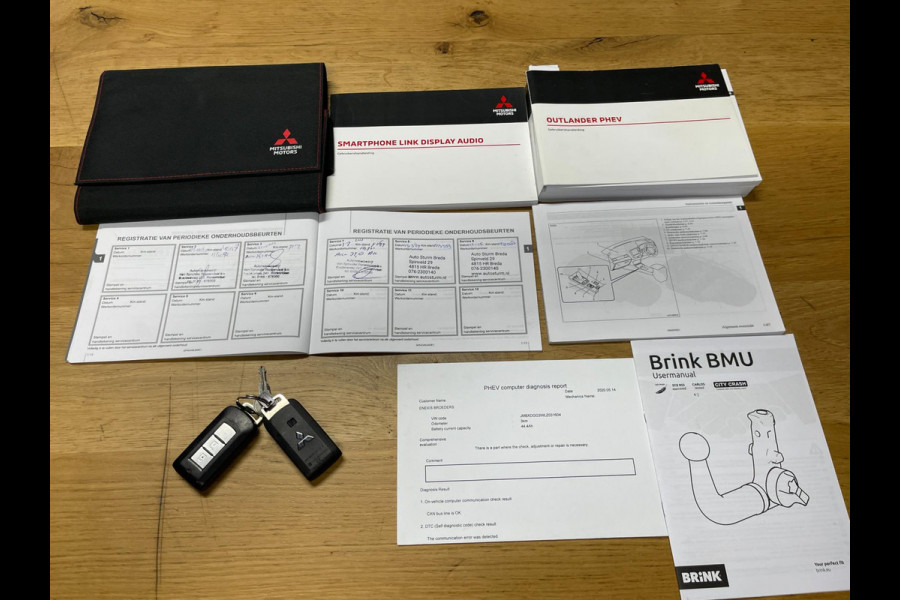 Mitsubishi Outlander 2.4 PHEV AWD Pure Plugin Hybride Trekhaak