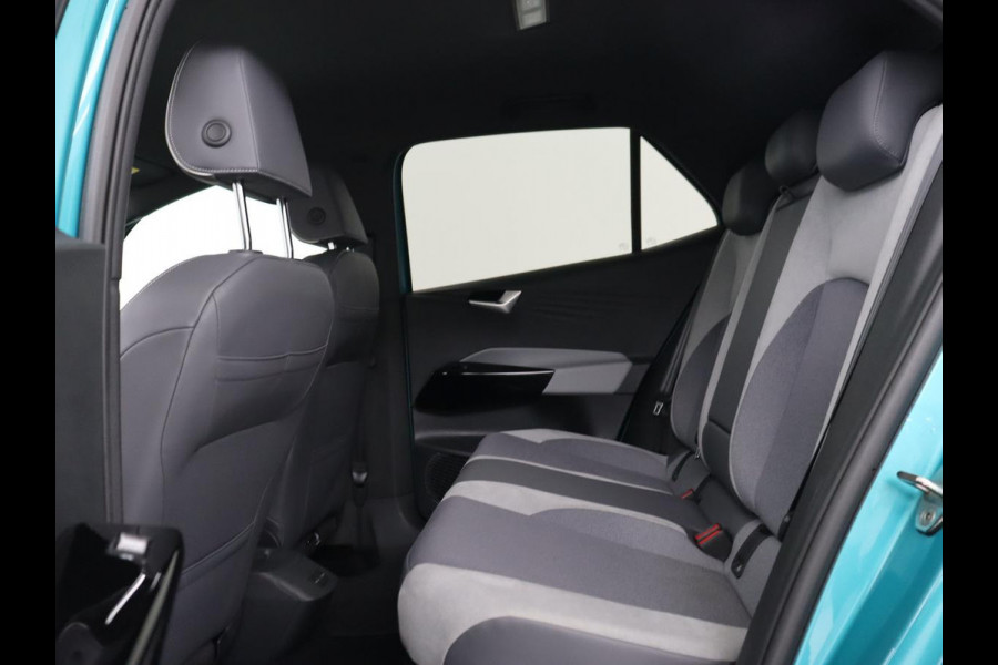 Volkswagen ID.3 58 kWh | Stoel & stuurverwarming | Matrix LED | Adaptive cruise | Carplay | Sfeerverlichting | Camera | Navigatie | DAB | Keyless | Parkeerhulp