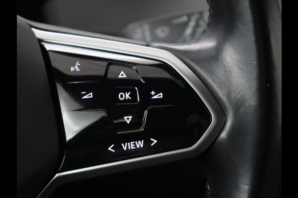 Volkswagen ID.3 58 kWh | Stoel & stuurverwarming | Matrix LED | Adaptive cruise | Carplay | Sfeerverlichting | Camera | Navigatie | DAB | Keyless | Parkeerhulp
