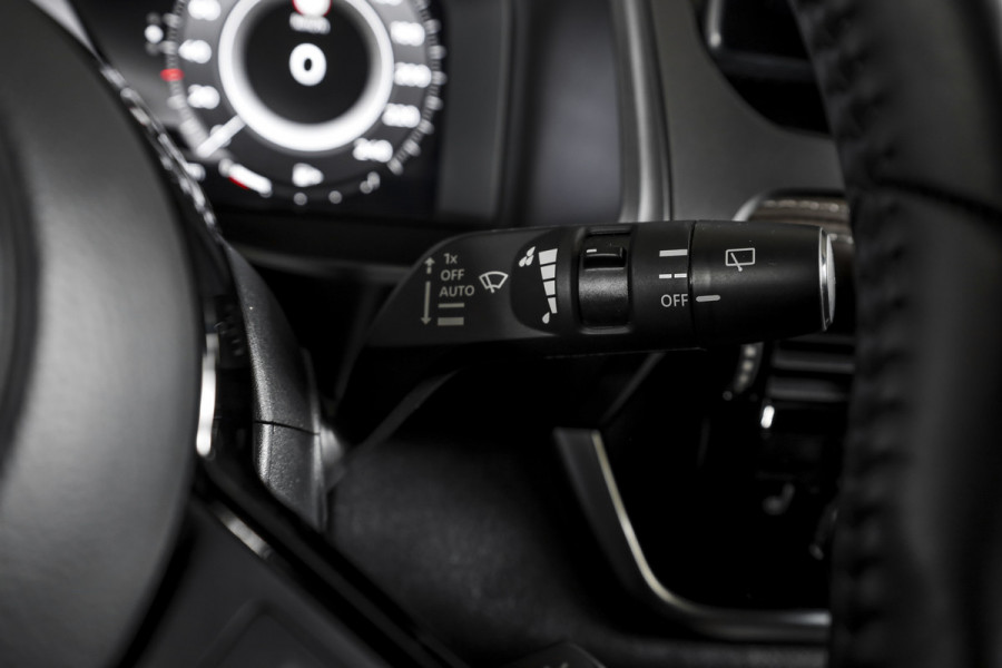 Nissan QASHQAI 1.3 MHEV Xtronic 158 PK Tekna - Automaat | Pano | Dig. Cockpit | Adapt. Cruise | Winterpakket | PDC | 360 Camera | NAV + App. Connect | ECC | DAB | Elek Klep | LM 19" | 1919