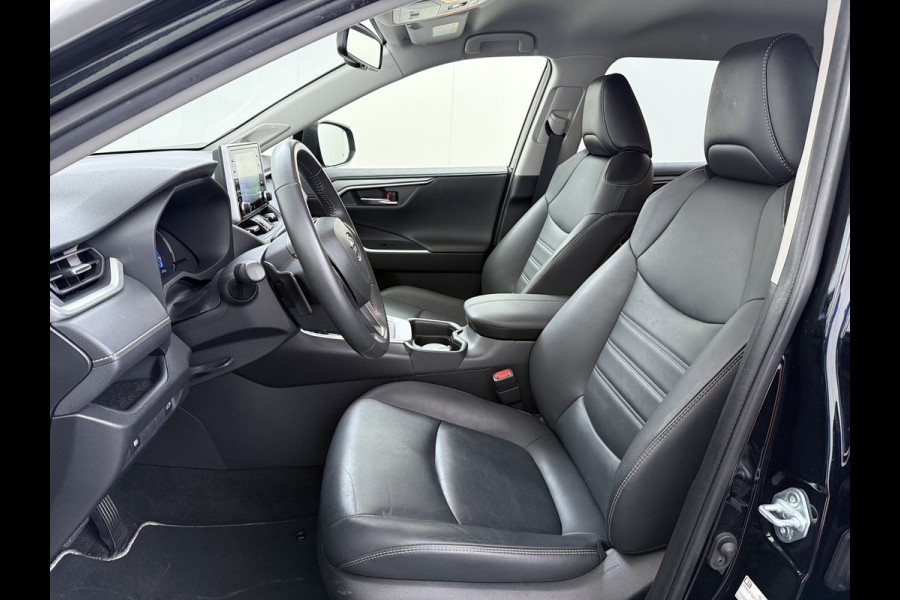 Toyota RAV4 2.5I 218PK Hybrid AUT. Leer Apple Carplay Android Auto Navi Dual Ecc JBL®-Audio Adap.Cruise Camera Business Plus Keyless Elek.Achterklep Stoelverwarming Elek.Stoel Lane Assist Wifi Led Lmv 18" Regensensor DAB 1e Eigenaar Origineel Nederlandse Auto
