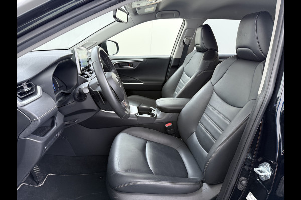 Toyota RAV4 2.5I 218PK Hybrid AUT. Leer Apple Carplay Android Auto Navi Dual Ecc JBL®-Audio Adap.Cruise Camera Business Plus Keyless Elek.Achterklep Stoelverwarming Elek.Stoel Lane Assist Wifi Led Lmv 18" Regensensor DAB 1e Eigenaar Origineel Nederlandse Auto