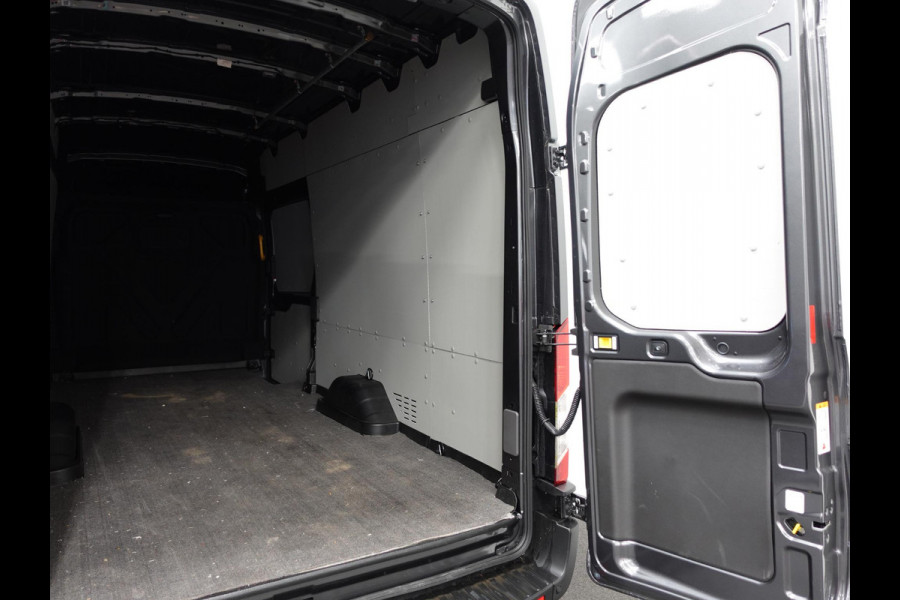 Ford Transit 350 2.0 TDCI 165pk L4H3 Trend Automaat Camera  Trekhaak Cruise control Parkeersensoren