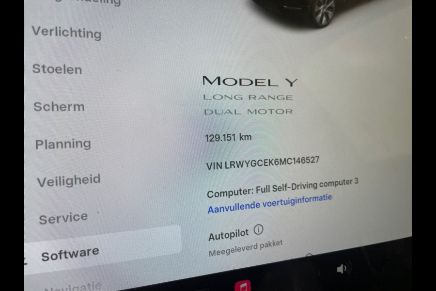 Tesla Model Y Long Range AWD 75 kWh FSD Leer Pano.dak 360° Black Warmtepomp