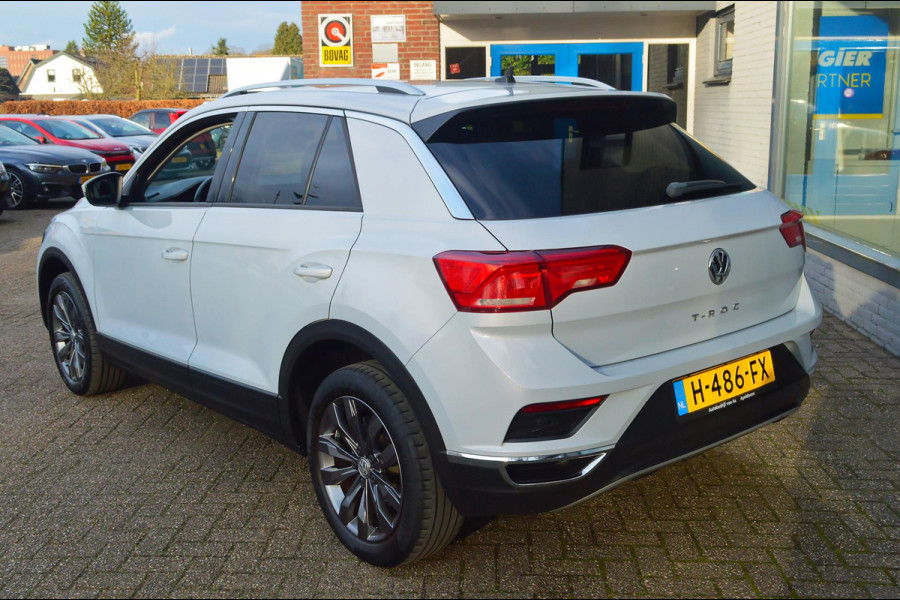 Volkswagen T-Roc 1.0 TSI Style ADAPTIVE CRUISE|PDC|LMV