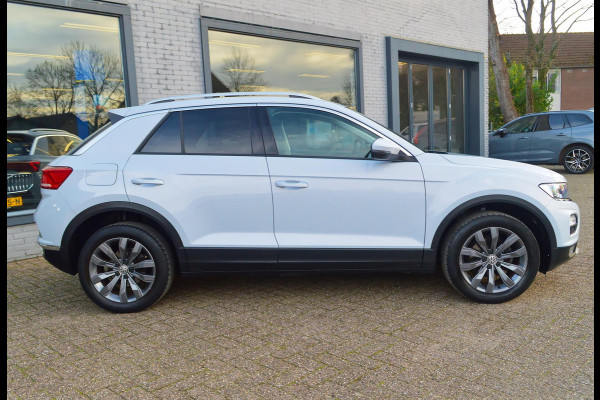Volkswagen T-Roc 1.0 TSI Style ADAPTIVE CRUISE|PDC|LMV