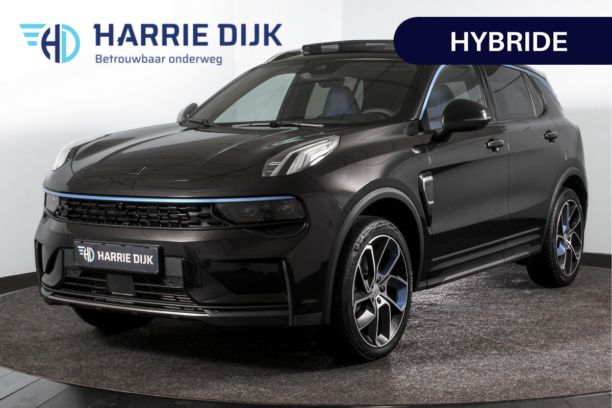 Lynk & Co 01 1.5 PHEV 261PK MY23  | Donkere hemel | 360 Camera | 7.4 kWh Boordlader| S/K-panodak | Adapt. Cruise | Memory | Elek. klep | LM 20" | 7065