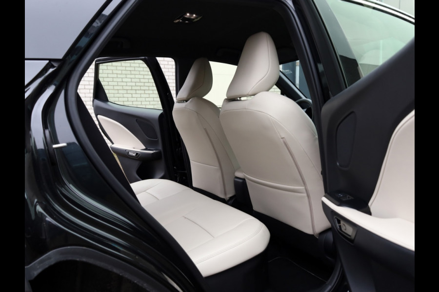 Lexus LBX Elegant 2WD | Tech Pack | Elektrische Achterklep | Leder