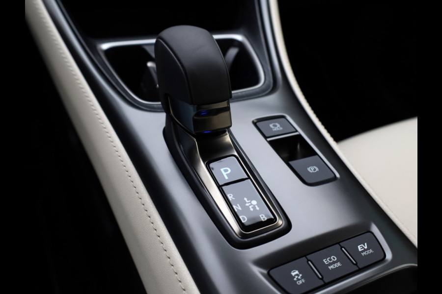 Lexus LBX Elegant 2WD | Tech Pack | Elektrische Achterklep | Leder