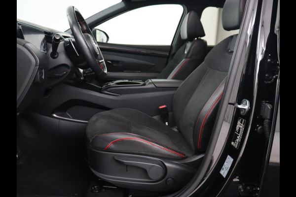 Hyundai Tucson 1.6 T-GDI PHEV N Line Sky 4WD | Panoramadak | Stoelverwarming | Leder/Alcantara | Camera | Adaptive cruise | Carplay | Full LED | Stuurverwarming | Keyless | Plug In