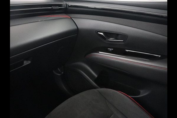 Hyundai Tucson 1.6 T-GDI PHEV N Line Sky 4WD | Panoramadak | Stoelverwarming | Leder/Alcantara | Camera | Adaptive cruise | Carplay | Full LED | Stuurverwarming | Keyless | Plug In