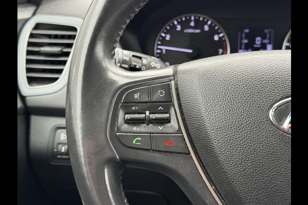 Hyundai i20 1.0 T-GDI Black Edition Navi,Camera,Airco,Cruise,PDC,Trekhaak,LM Velgen,N.A.P,101pk,Nieuwe APK bij Aflevering