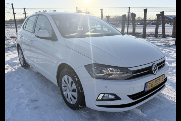 Volkswagen Polo 1.0 TSI Comfortline Business NAVI | CarPlay | Dealer onderhouden