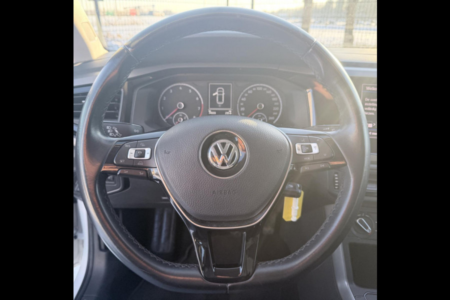Volkswagen Polo 1.0 TSI Comfortline Business NAVI | CarPlay | Dealer onderhouden