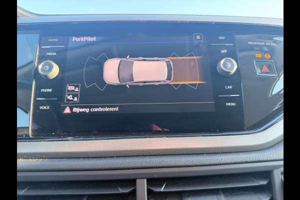 Volkswagen Polo 1.0 TSI Comfortline Business NAVI | CarPlay | Dealer onderhouden