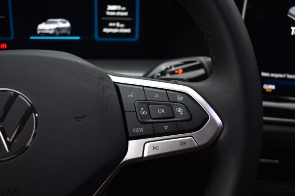 Volkswagen Tayron 1.5 eTSI 150PK DSG LIFE 7-PERSOONS/TREKHAAK/360CAMERA Auto wordt verwacht!