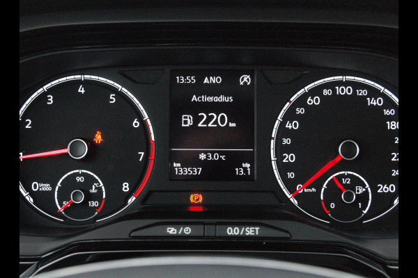 Volkswagen Polo 1.0 TSI Comfortline Business | Apple Carplay | Adaptive Cruise Control | Parkeersensoren | DAB | NL-Auto |