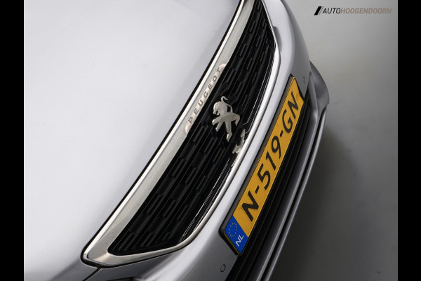 Peugeot 308 SW 1.2 PureTech Blue Lease Active (APPLE CARPLAY,LED,PARKEERSENSOREN,TREKHAAK,CLIMATE,CRUISE,LM-VELGEN,NIEUWE APK)