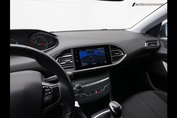 Peugeot 308 SW 1.2 PureTech Blue Lease Active (APPLE CARPLAY,LED,PARKEERSENSOREN,TREKHAAK,CLIMATE,CRUISE,LM-VELGEN,NIEUWE APK)