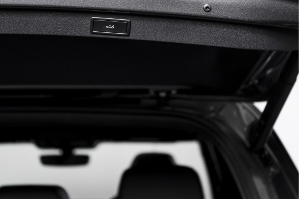 Škoda Kodiaq 1.5 TSI 204 PK PHEV Sportline Business | S/K-Panodak | DCC+ | Elek. Trekhaak | Dig. Cockpit | Adapt Cruise | Memory | Winterpakket | Camera | NAV + App. Connect | ECC | DAB | Elek. Klep | LM 20" | 0767