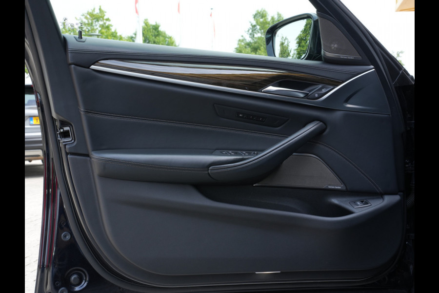 BMW 5 Serie Touring 530i xDrive High Executive Edition | H/K | Keyless | Adaptive Cruise | 360 camera