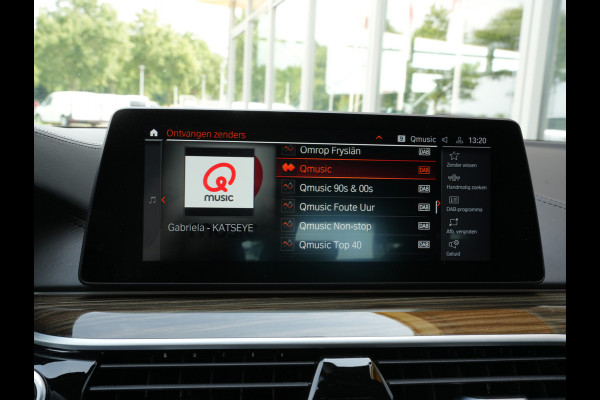 BMW 5 Serie Touring 530i xDrive High Executive Edition | H/K | Keyless | Adaptive Cruise | 360 camera