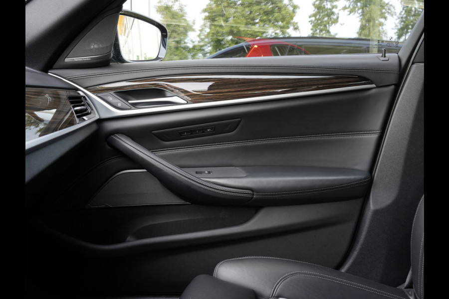 BMW 5 Serie Touring 530i xDrive High Executive Edition | H/K | Keyless | Adaptive Cruise | 360 camera