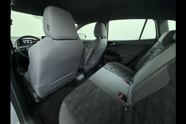Volkswagen ID.4 Life 77 kWh Stoel & Stuurverwarming | Adaptieve Cruise Control | Rijklaar met 12 mnd BOVAG Garantie | NAVI| PARKEERSENSOREN|
