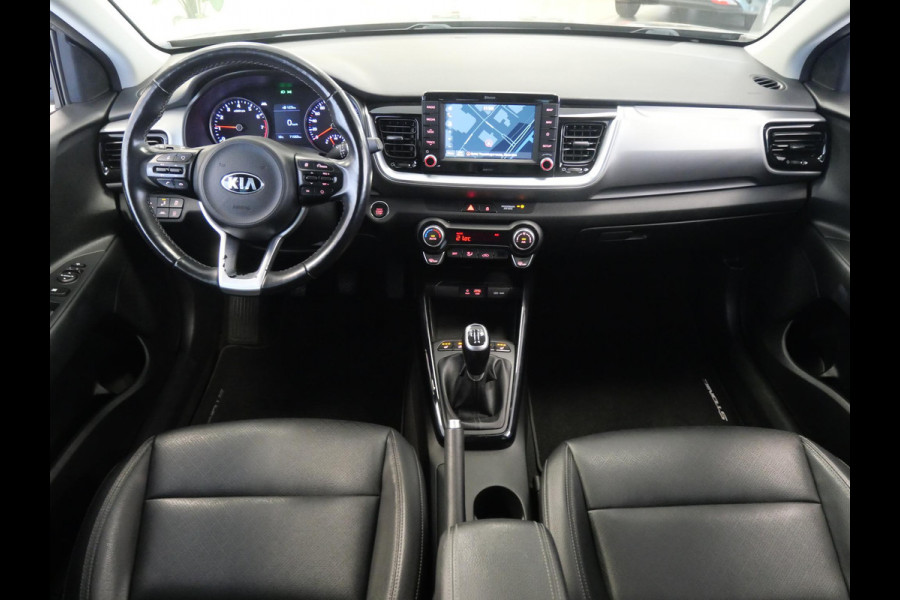 Kia Stonic 1.0 T-GDi ExecutiveLine | Trehaak | Cruise | Clima | Navi | Keyless | Stoel-stuurverwarming |
